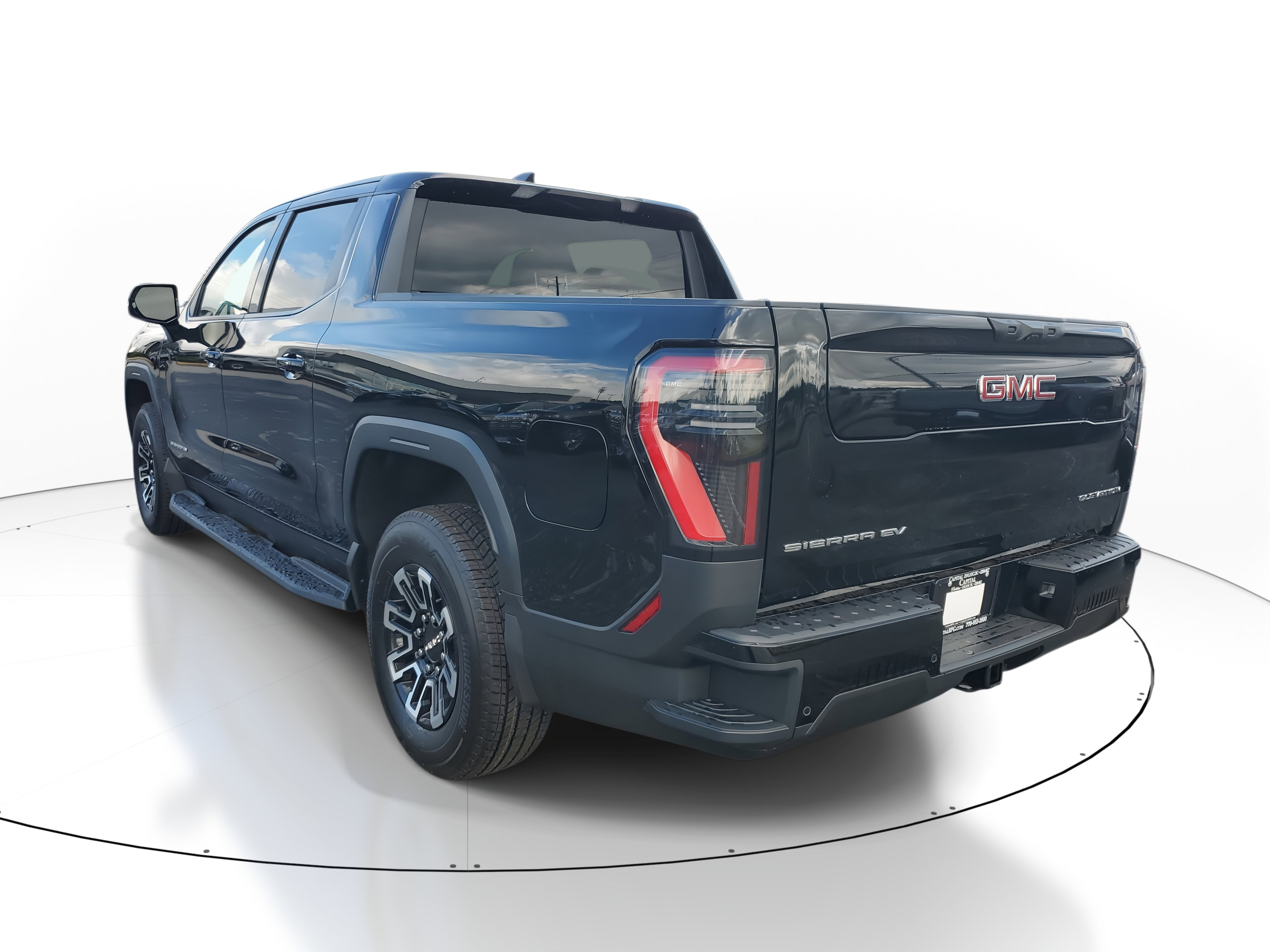 New 2026 GMC Sierra EV Elevation image 4