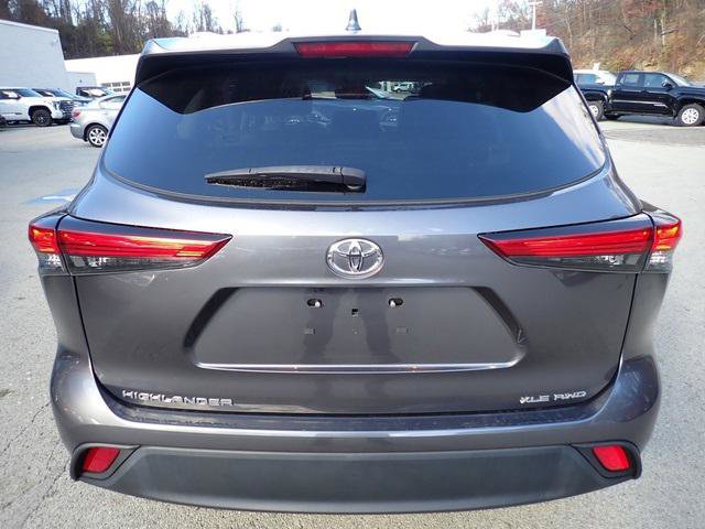 Certified 2023 Toyota Highlander XLE image 5