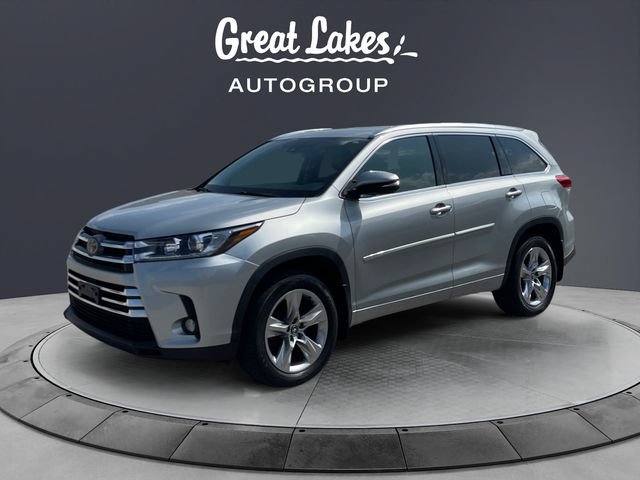 Used 2017 Toyota Highlander Limited w/ Carpet Mat Package AWD/4WD image 1