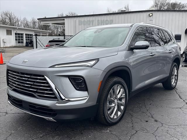 Used 2026 Buick Enclave Preferred w/ Power Package image 5