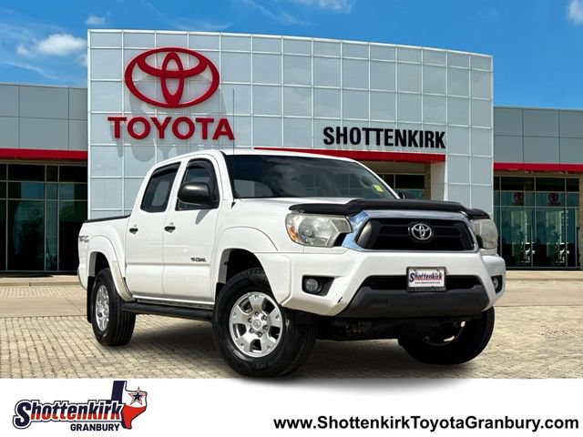Used 2015 Toyota Tacoma 4x4 Double Cab w/ TRD Off-Road Package image 1