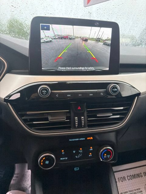 Used 2022 Ford Escape SE AWD/4WD image 16