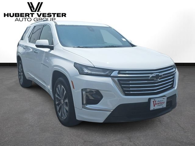 Used 2023 Chevrolet Traverse Premier FWD image 4