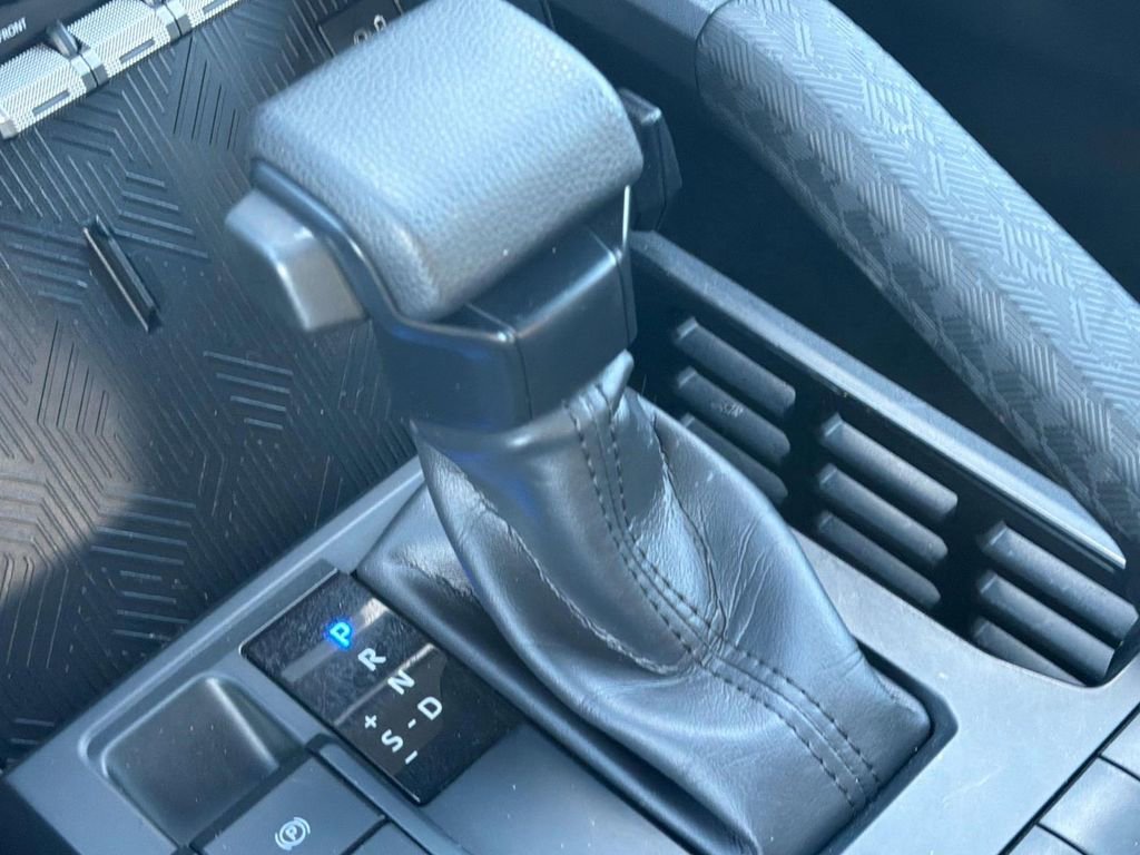 Certified 2025 Toyota Tacoma SR5 image 16