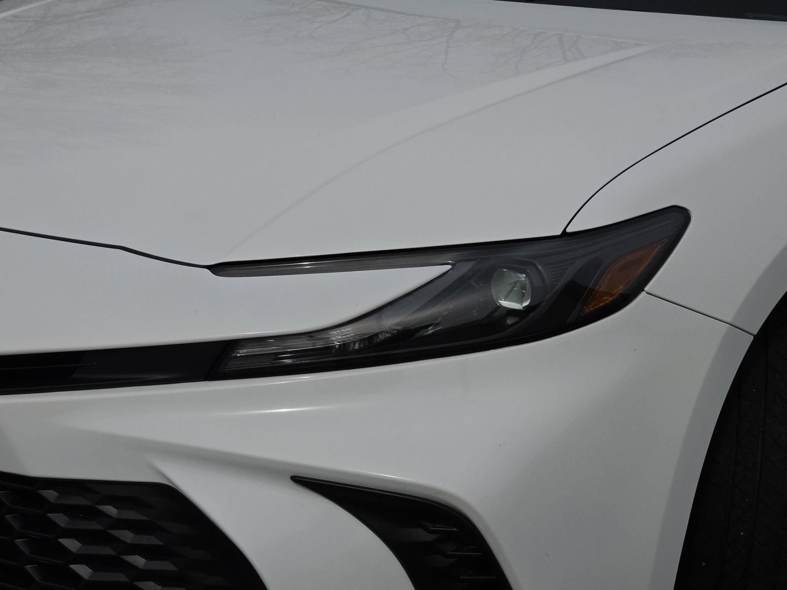 Used 2025 Toyota Camry SE w/ Multimedia Upgrade Package image 30