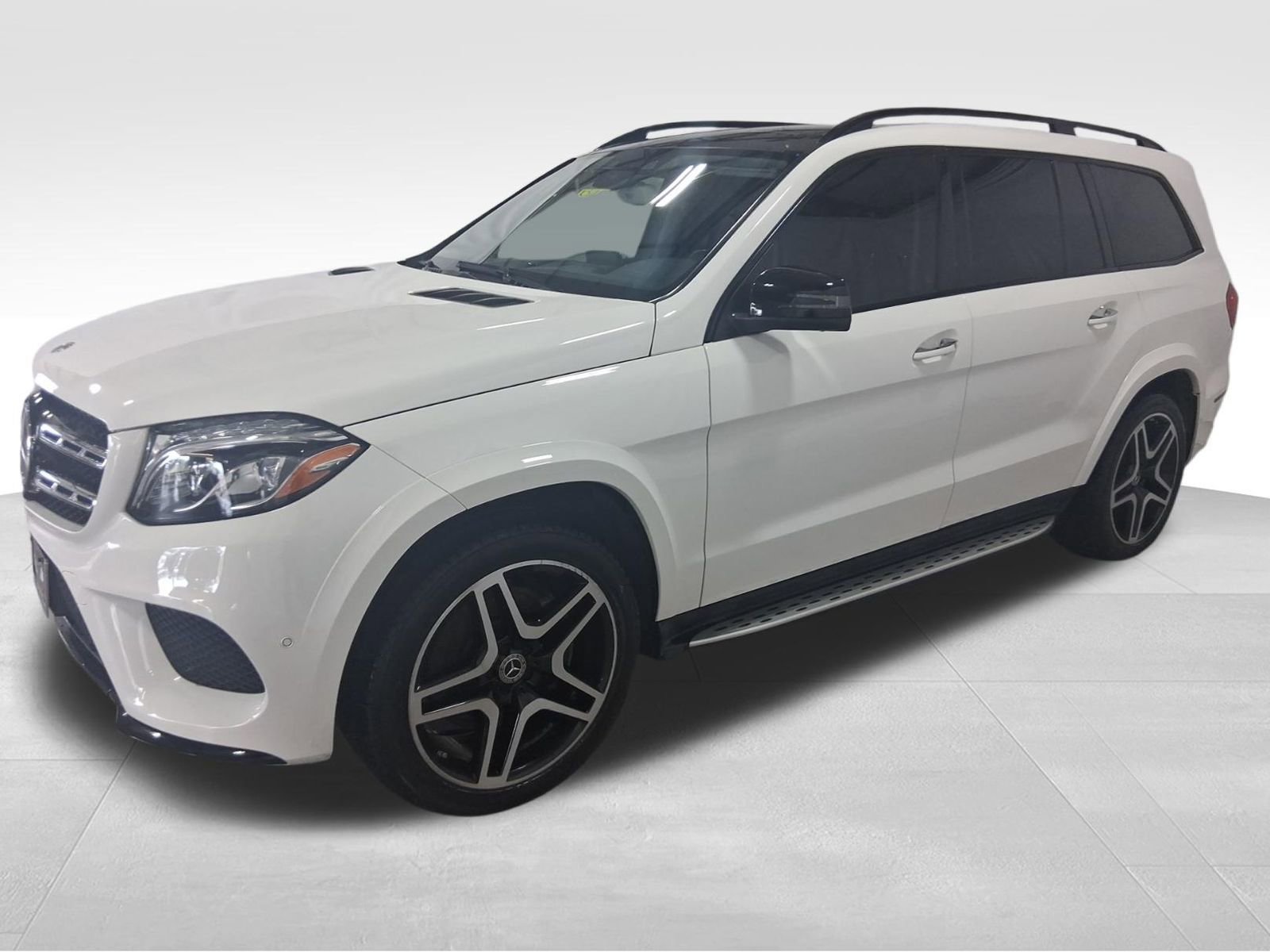 Used 2018 Mercedes-Benz GLS 550 4MATIC w/ Driver Assistance Package image 1