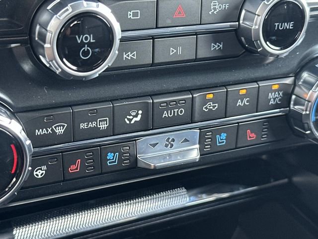 New 2025 Ford F150 Lariat w/ Equipment Group 501A Mid image 32