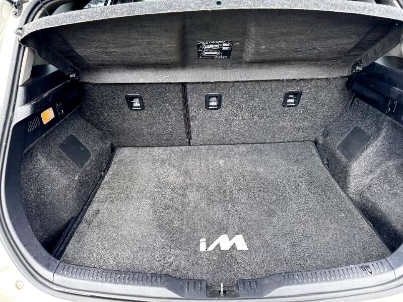 Used 2016 Scion iM image 7