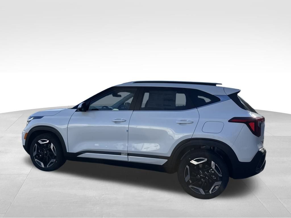 New 2026 Kia Seltos SX w/ SX Sunroof Package image 4