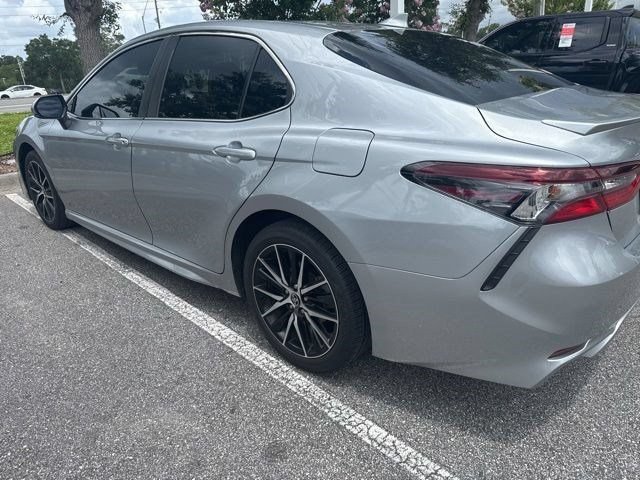 Certified 2023 Toyota Camry SE FWD image 3
