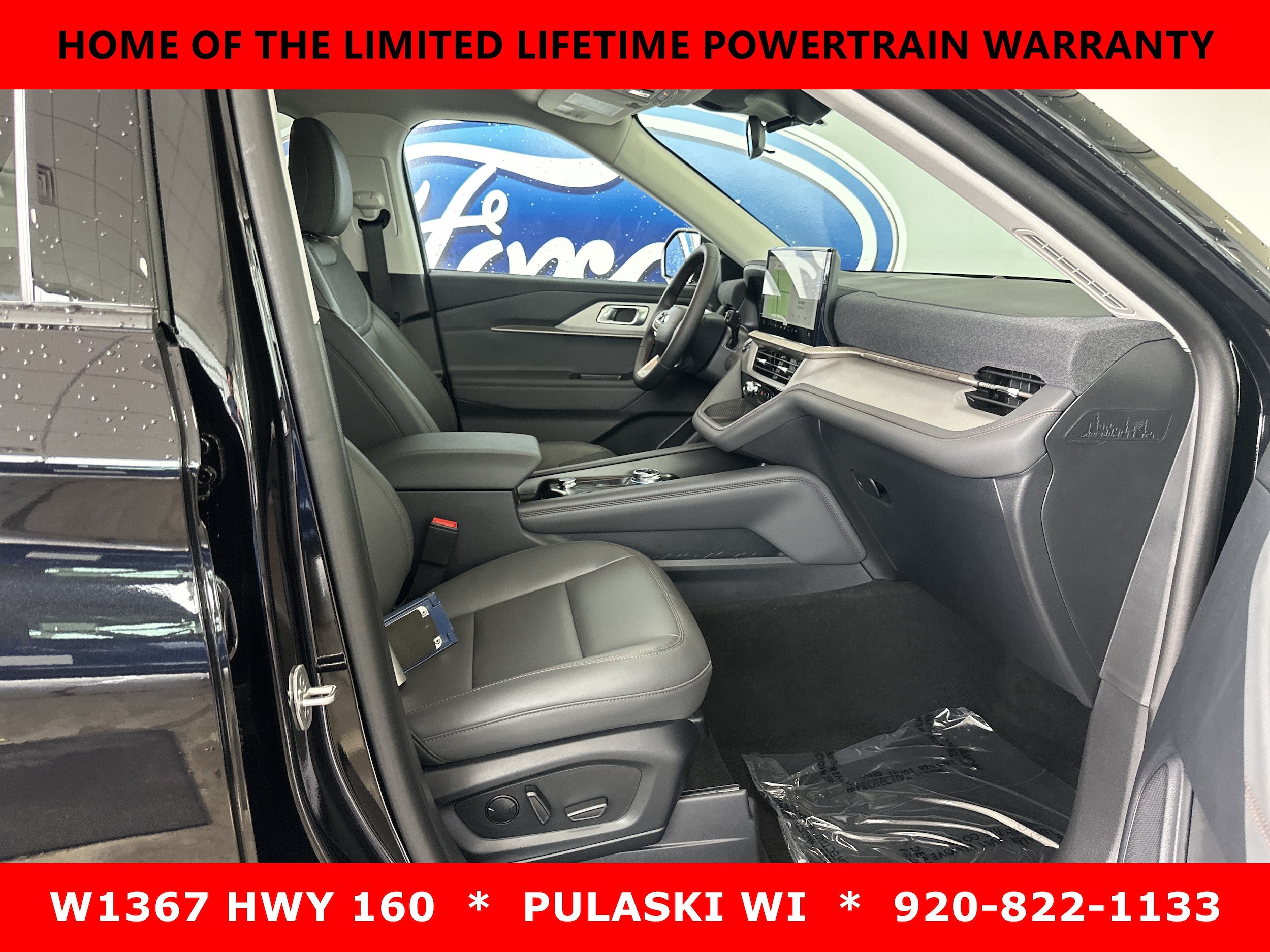 New 2026 Ford Explorer Active w/ Active Comfort Package AWD/4WD image 4