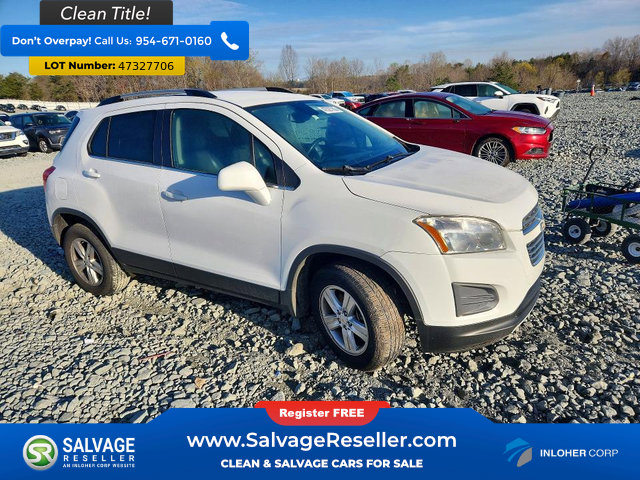 Used 2015 Chevrolet Trax LT w/ LT Plus Package AWD/4WD image 5