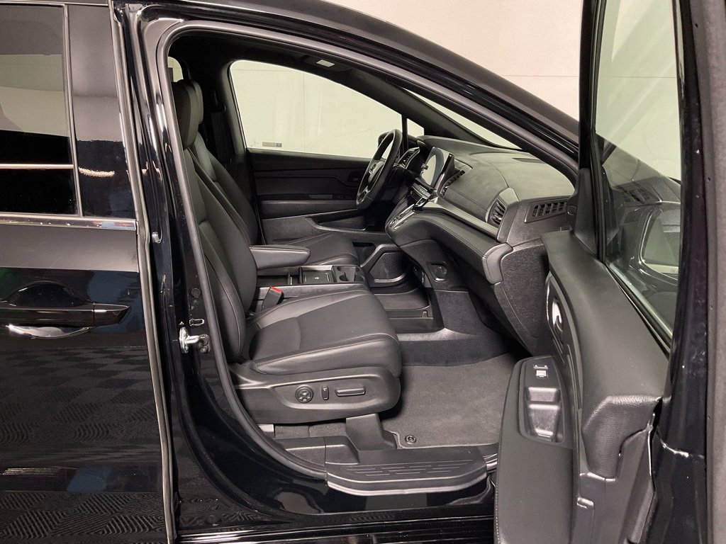 Used 2025 Honda Odyssey Sport-L image 34