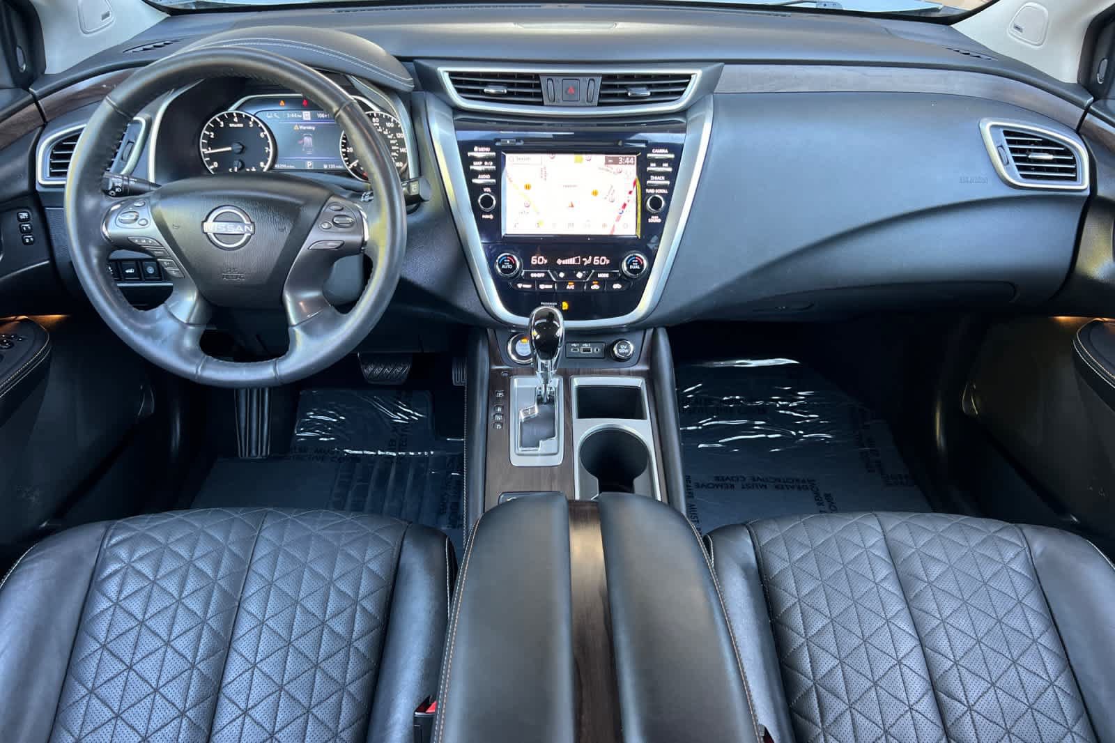 Used 2024 Nissan Murano Platinum w/ Cargo Package FWD image 3