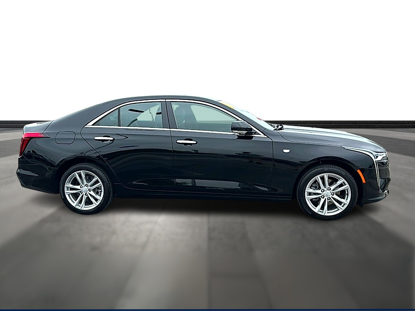 Certified 2026 Cadillac CT4 Luxury AWD/4WD image 9