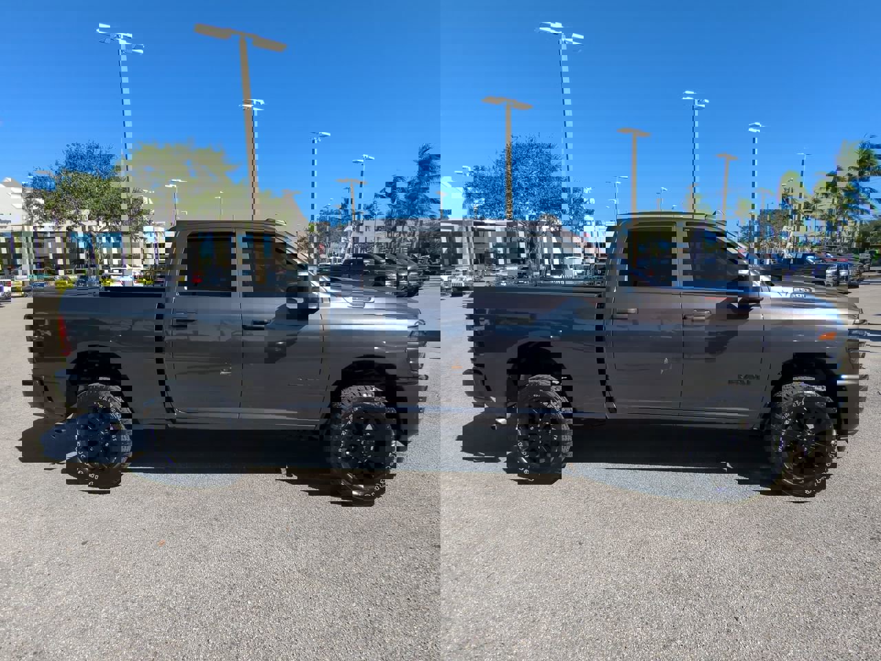 Used 2025 RAM 2500 Big Horn image 4