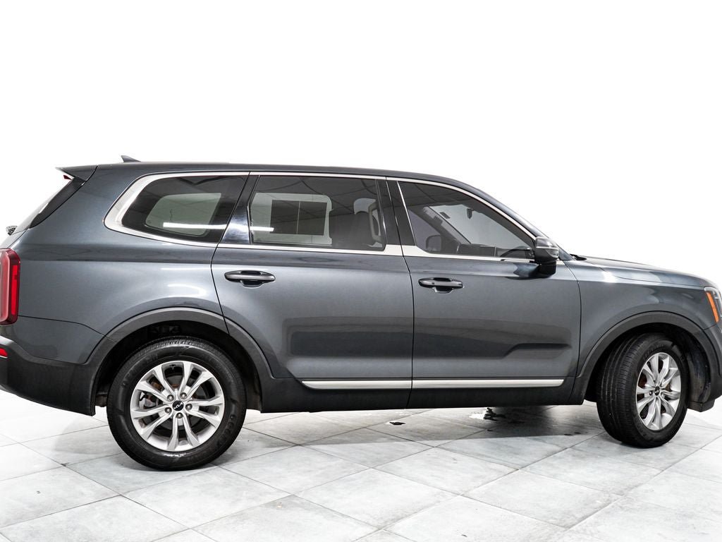 Used 2022 Kia Telluride LX AWD/4WD image 7
