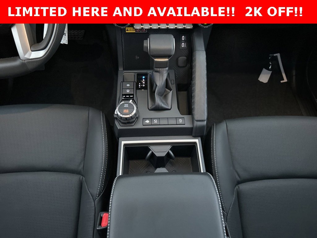 New 2025 Toyota 4Runner Limited w/ Tow Technology Package AWD/4WD image 13