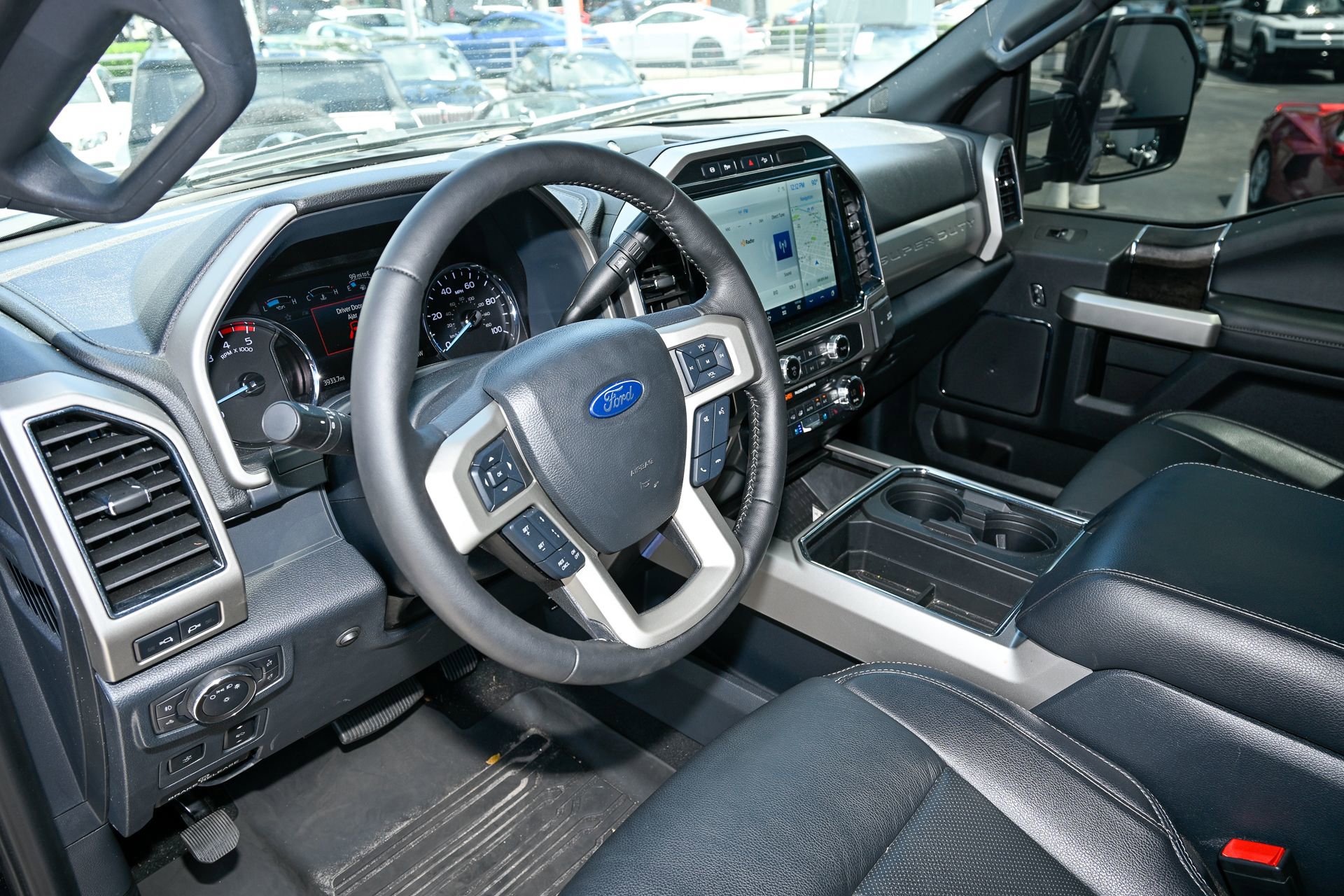 Used 2022 Ford F250 Lariat w/ Black Appearance Package AWD/4WD image 5