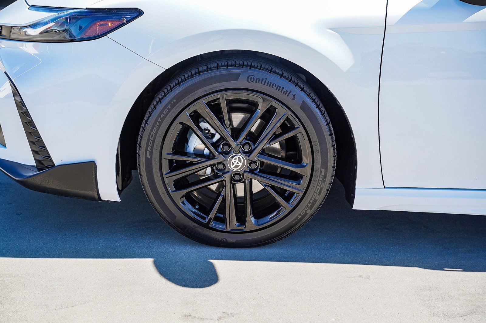 Certified 2025 Toyota Camry SE w/ Convenience Package image 7