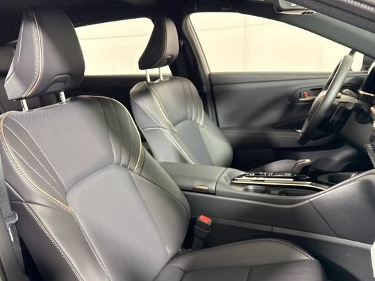 New 2026 Toyota Crown Signia AWD/4WD image 17