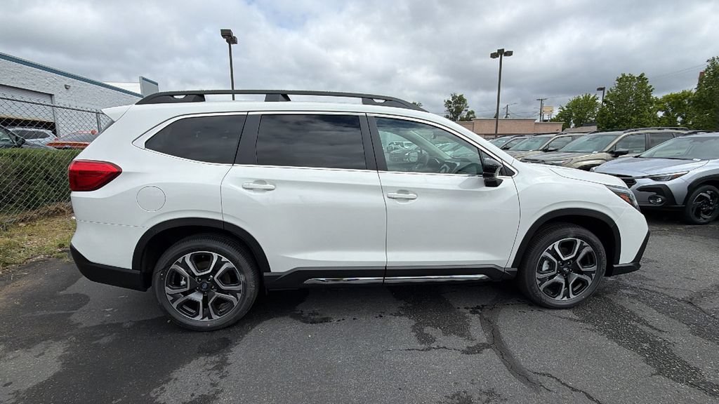 New 2026 Subaru Ascent Limited AWD/4WD image 3
