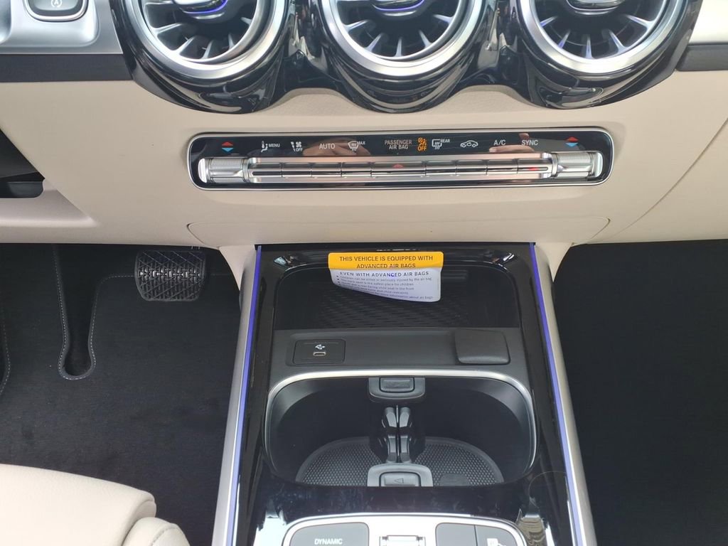New 2026 Mercedes-Benz GLB 250 4MATIC image 23