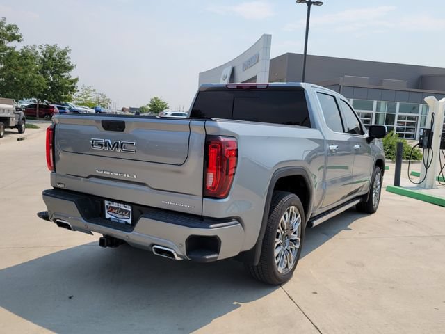 Used 2025 GMC Sierra 1500 Denali Ultimate AWD/4WD image 3