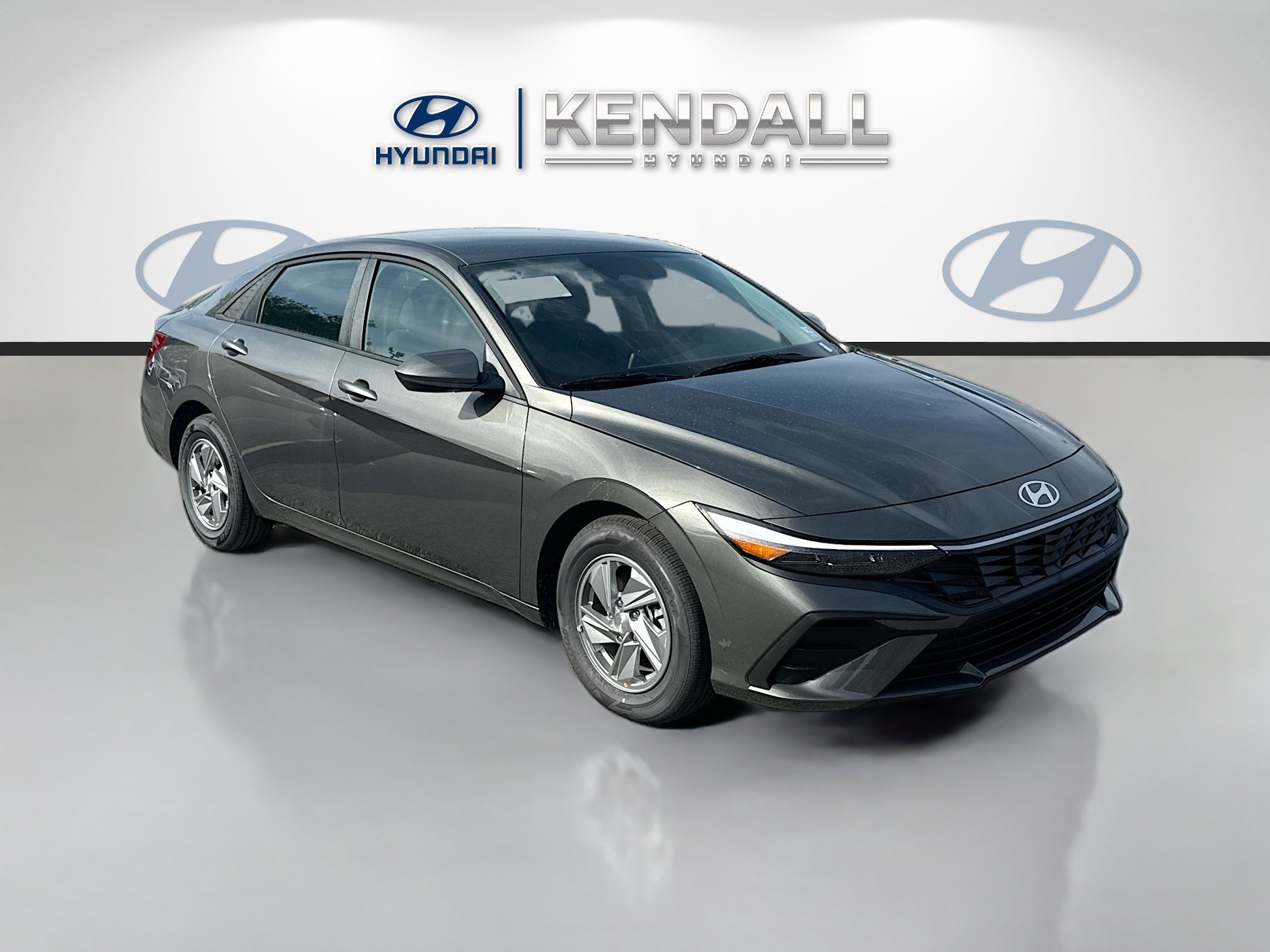 New 2026 Hyundai Elantra SE