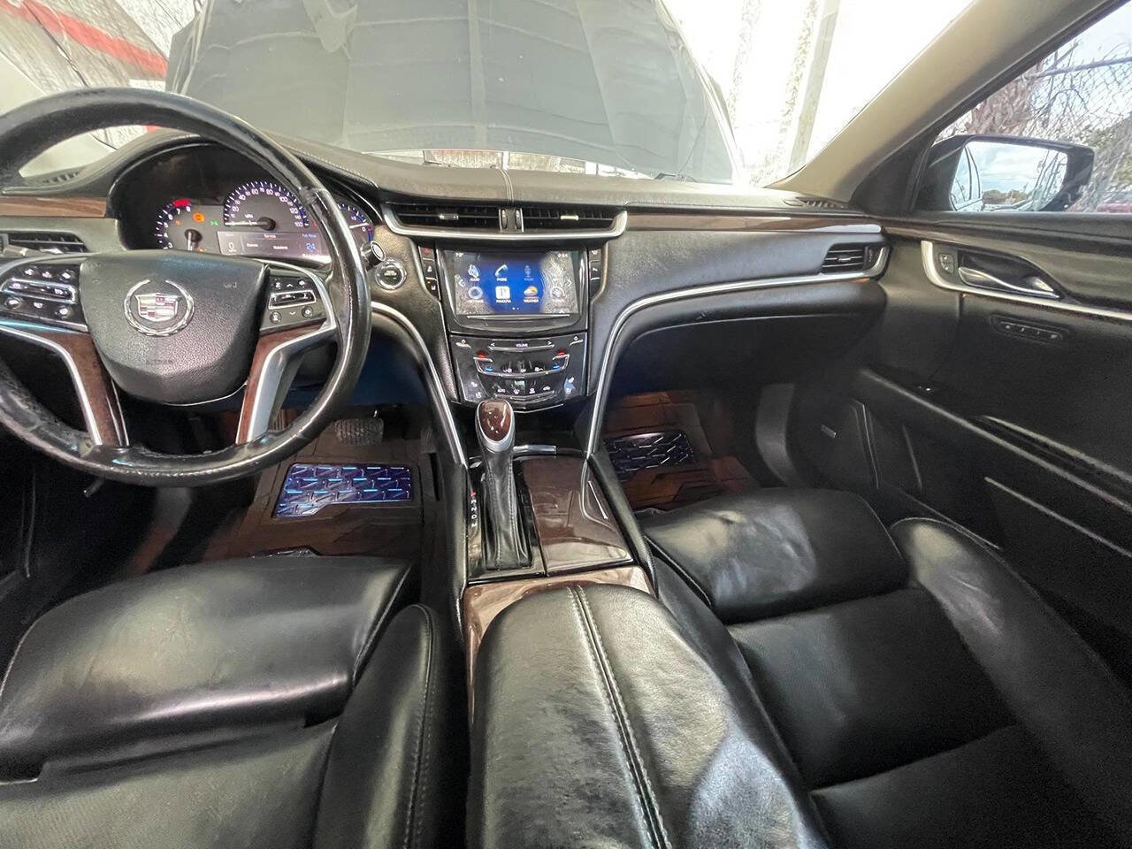 Used 2014 Cadillac XTS Luxury w/ Driver Awareness Package image 7