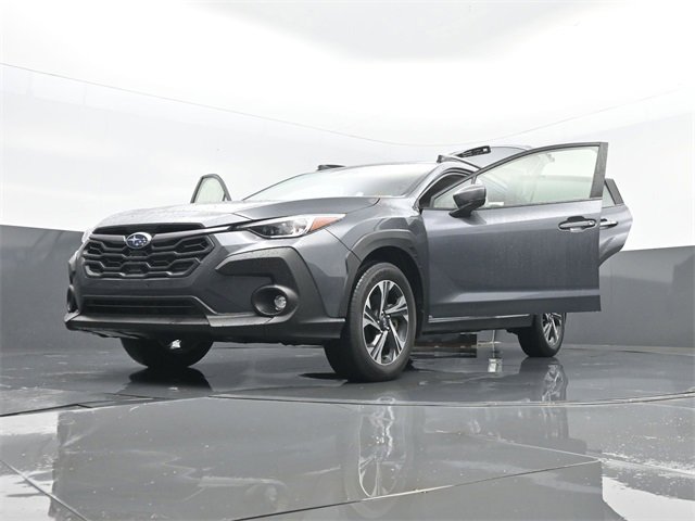 Used 2024 Subaru Crosstrek 2.0i Premium image 33
