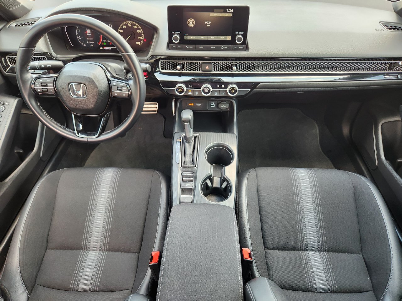 Used 2024 Honda Civic Sport image 25