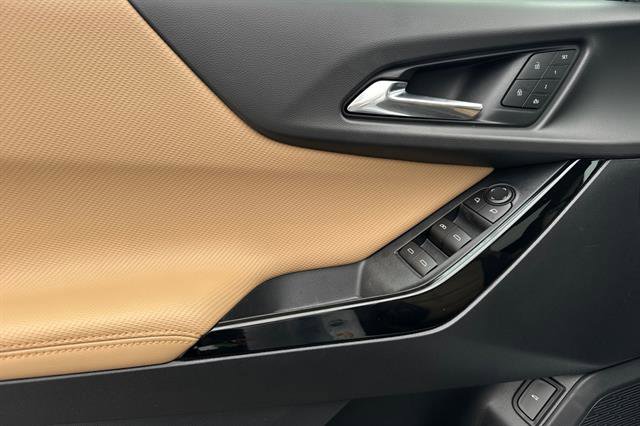 New 2026 Chevrolet Equinox ACTIV image 11