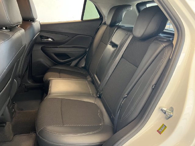 Used 2021 Buick Encore Preferred w/ Safety Package II AWD/4WD image 35