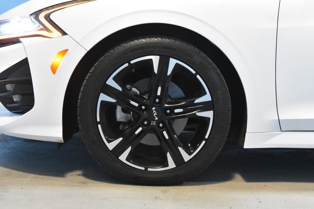 Used 2023 Kia K5 GT-Line image 24