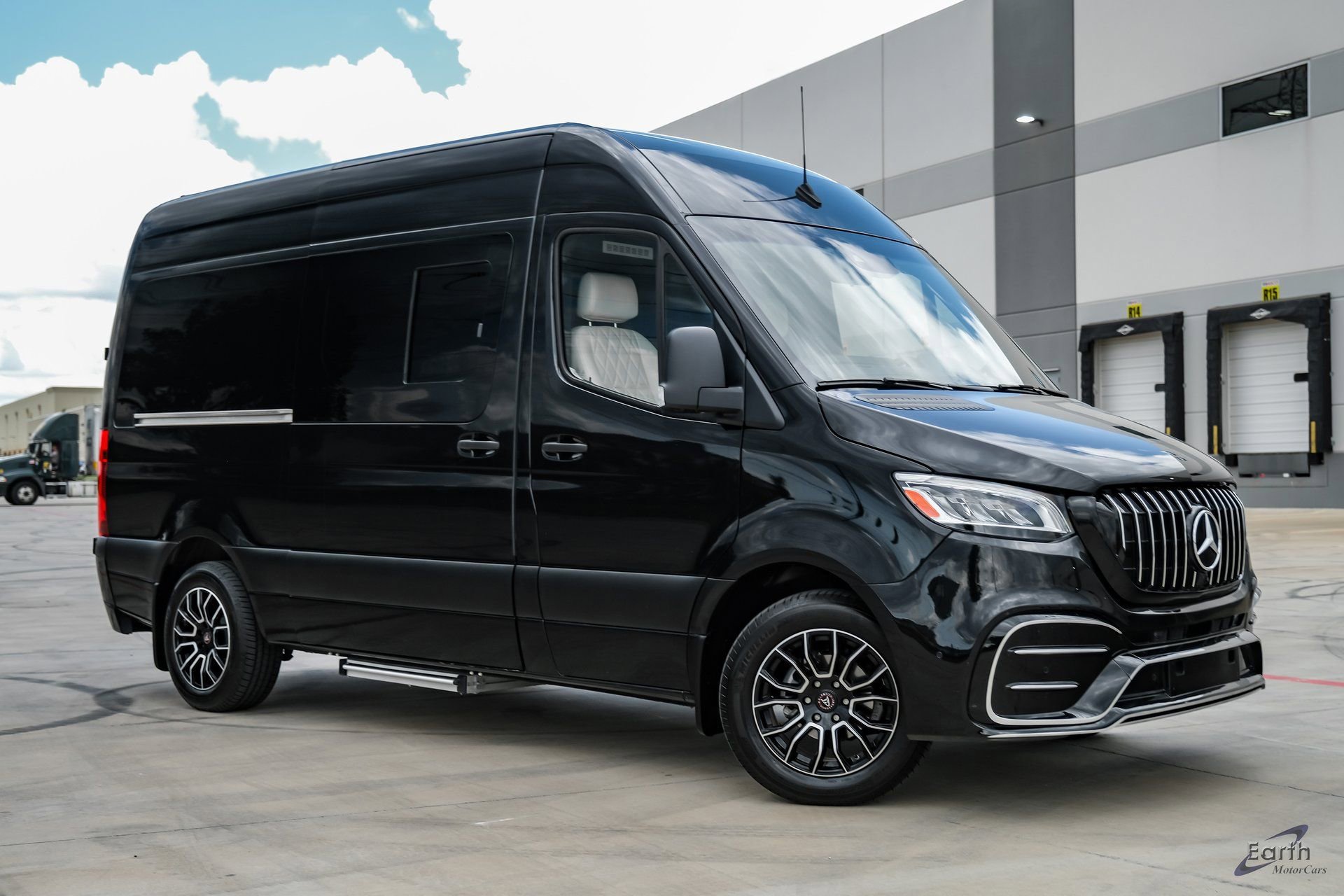 Used 2022 Mercedes-Benz Sprinter 2500 image 21