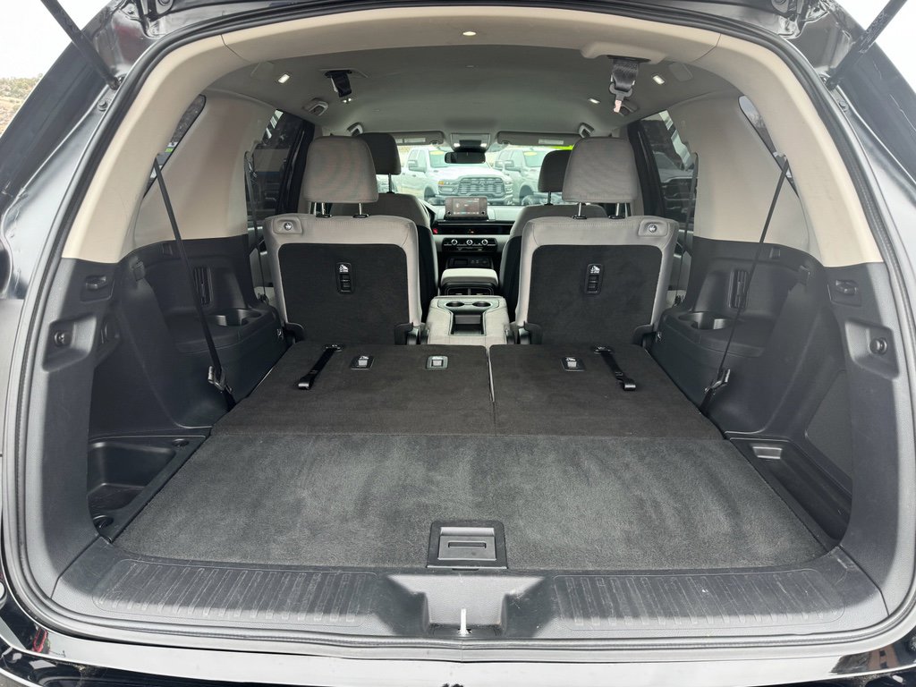Used 2024 Honda Pilot LX image 13