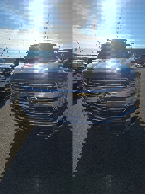 Used 2018 Ford F150 Lariat image 2