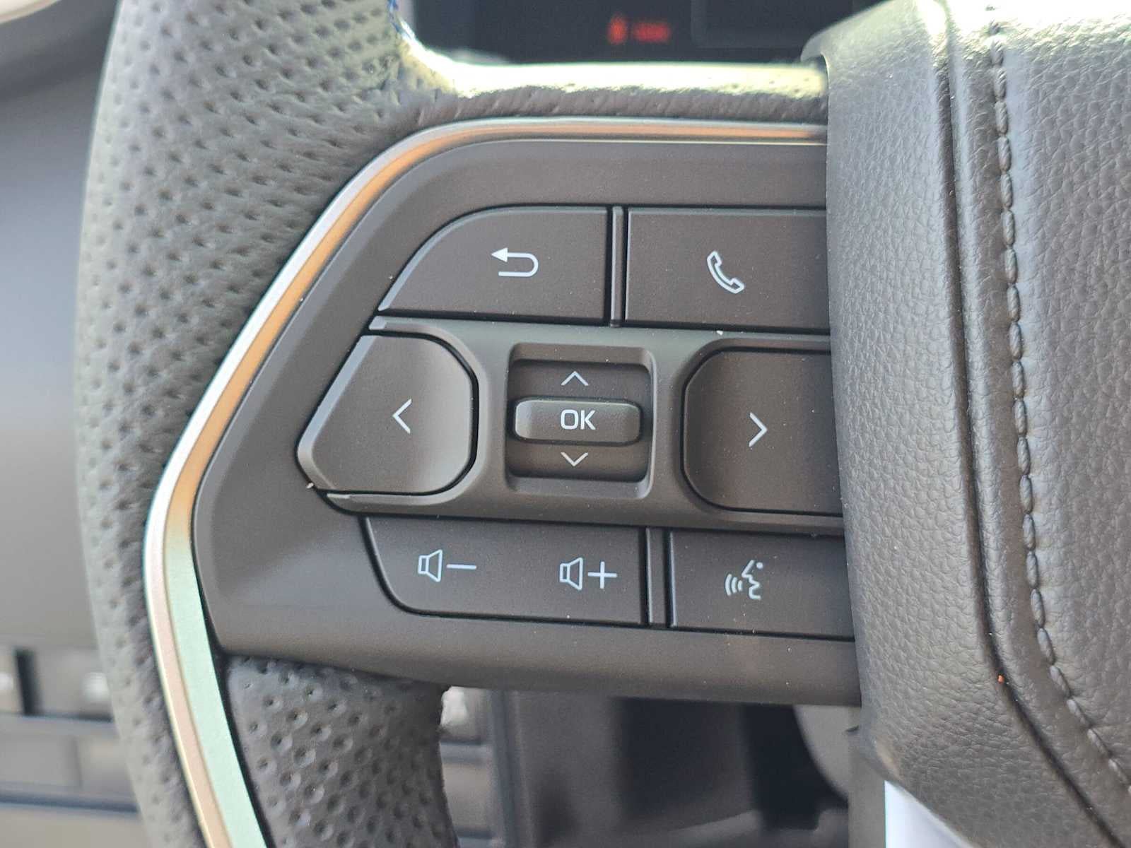 New 2026 Toyota Sequoia Platinum AWD/4WD image 30