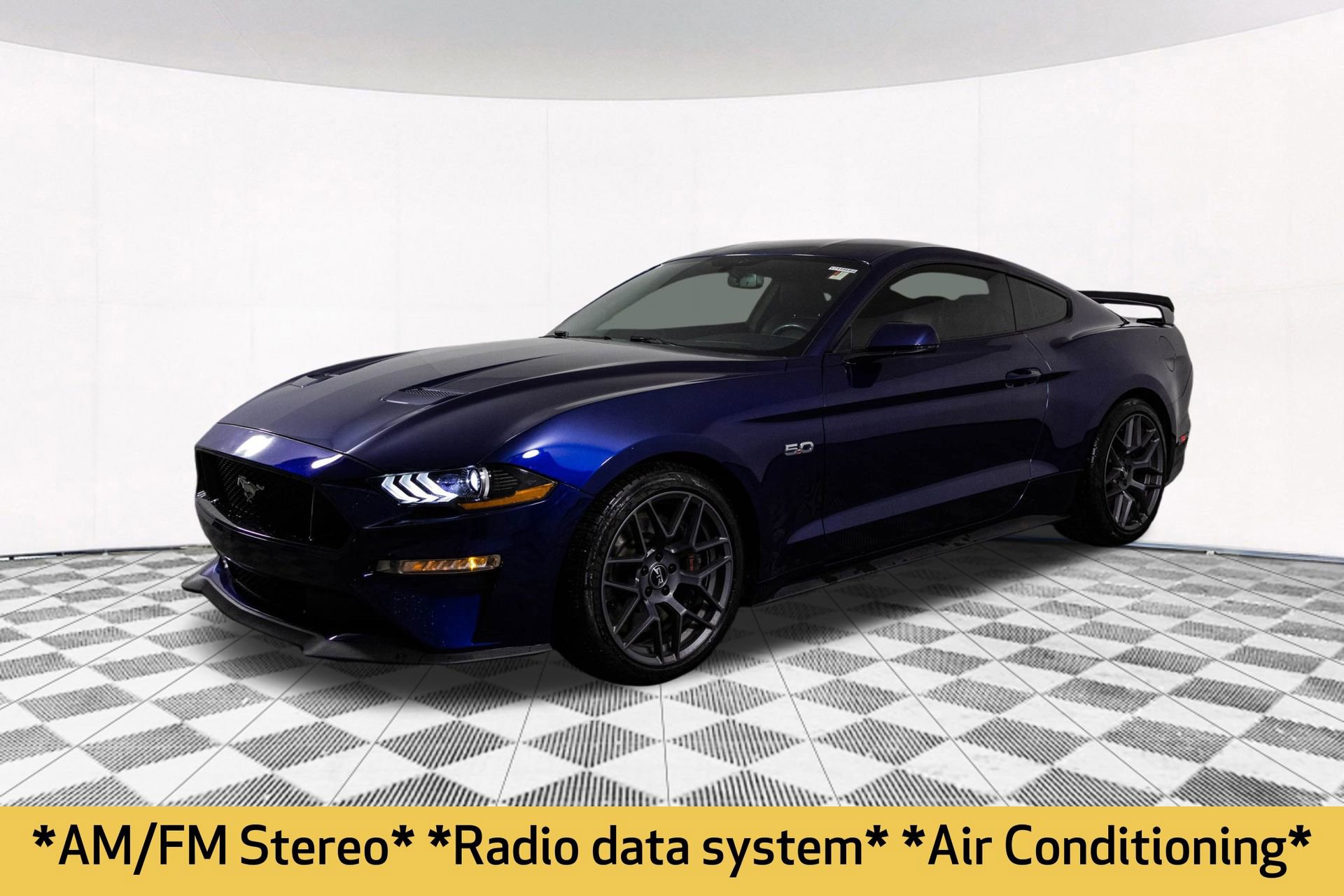 Used 2020 Ford Mustang GT Premium w/ GT Performance Package image 11