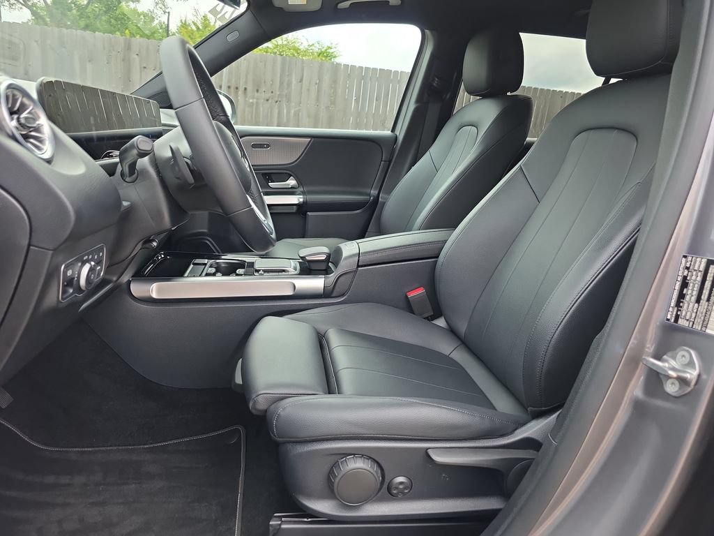 Certified 2022 Mercedes-Benz GLB 250 image 10