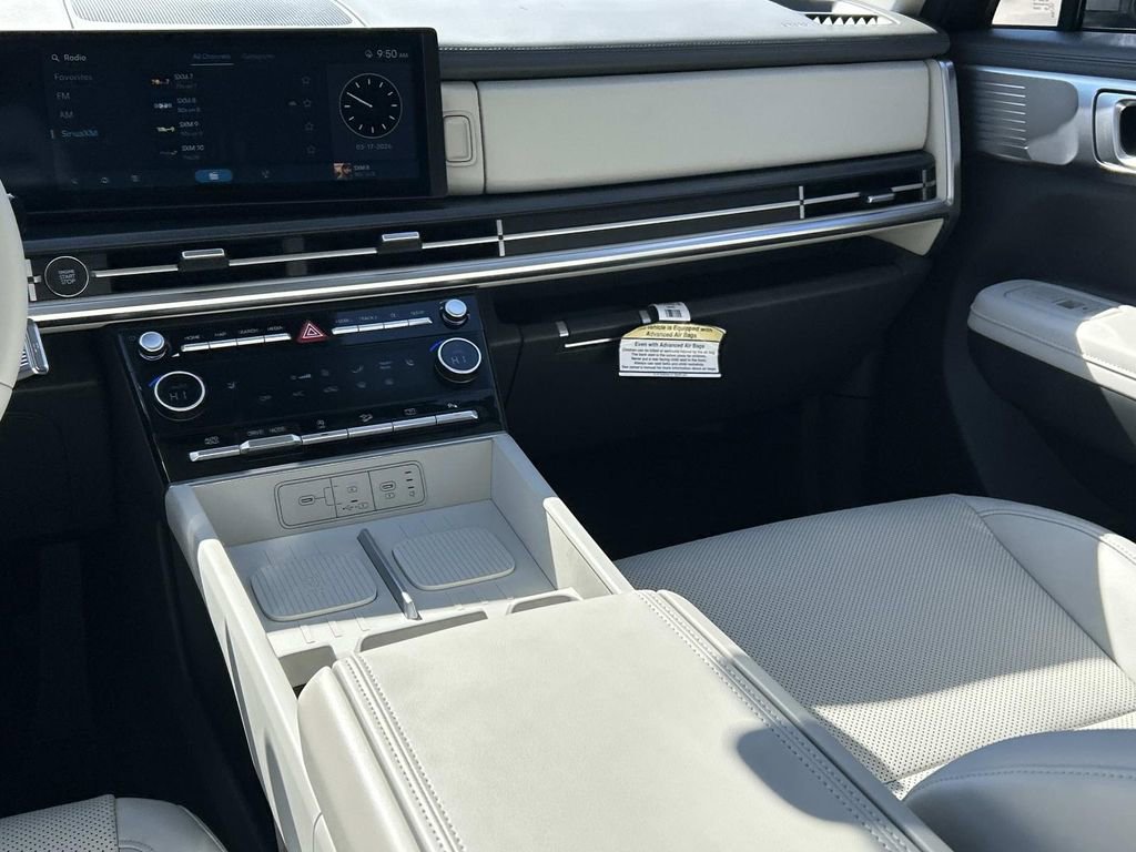 Certified 2025 Hyundai Santa Fe SEL image 24