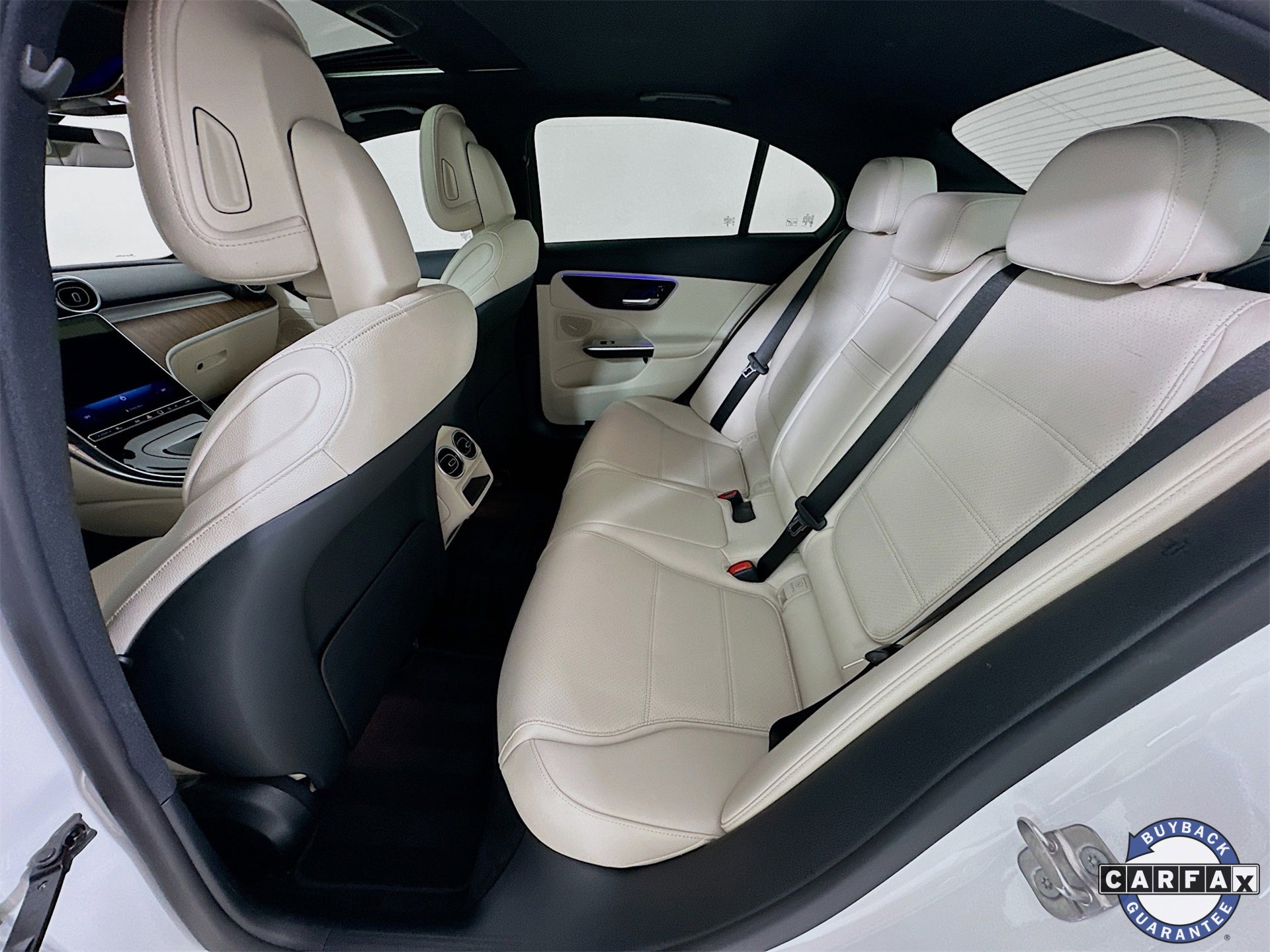 Certified 2025 Mercedes-Benz C 300 Sedan image 25