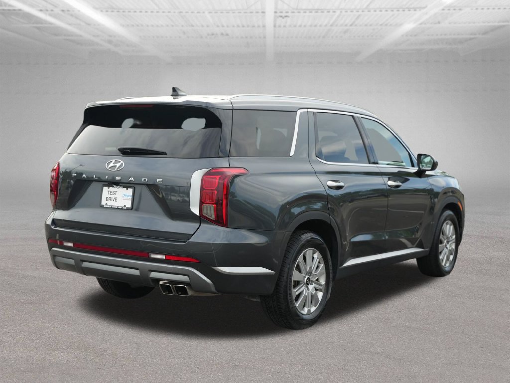 Used 2025 Hyundai Palisade SEL FWD image 9