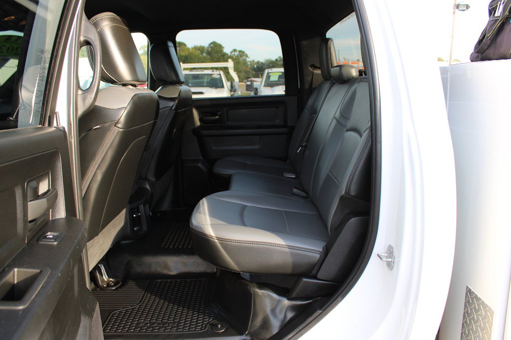 Used 2024 RAM 2500 Tradesman w/ Chrome Appearance Group AWD/4WD image 21
