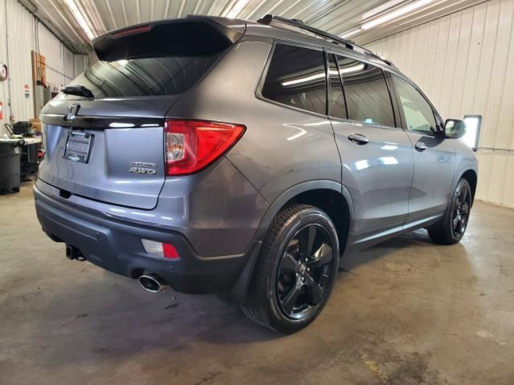 Used 2019 Honda Passport Touring image 3