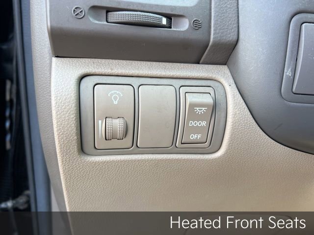 Used 2012 Kia Sedona EX w/ Luxury Pkg image 10