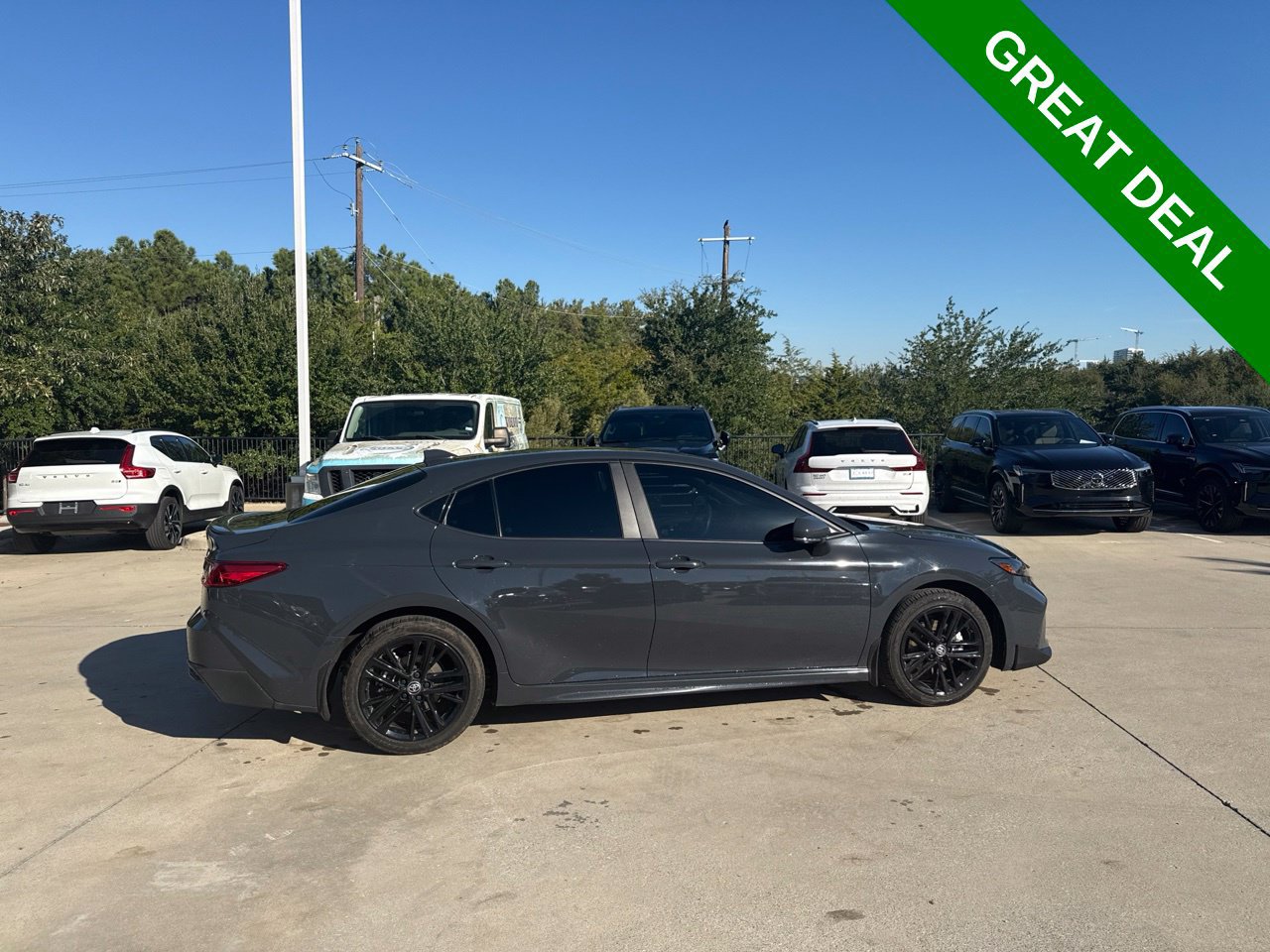 Used 2025 Toyota Camry SE w/ Multimedia Upgrade Package AWD/4WD image 10