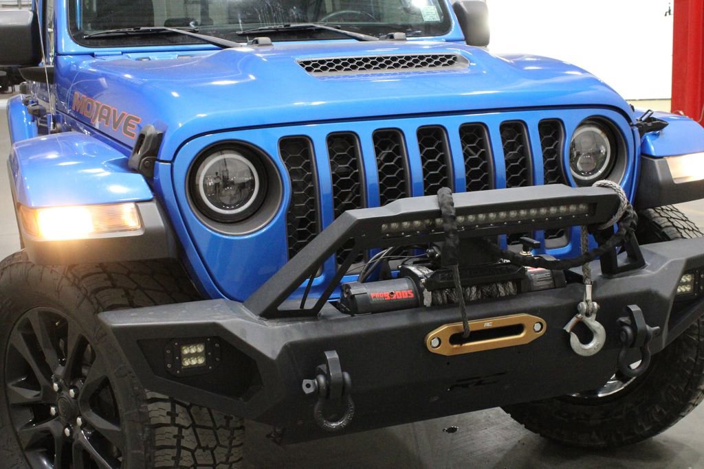 Used 2021 Jeep Gladiator Mojave AWD/4WD image 38