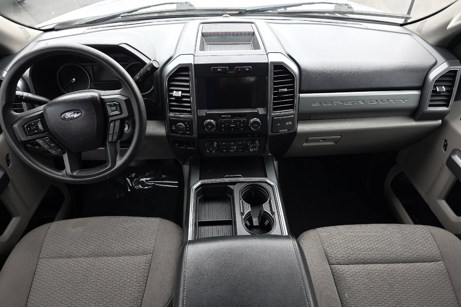 Used 2022 Ford F350 XLT w/ XLT Premium Package AWD/4WD image 13
